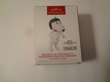 HALLMARK 2022 ORNAMENT SNOOPY IN THE MACYS PARADE picture