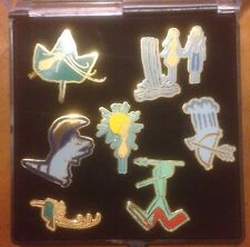DISNEY WDW CAST MEMBER LE 400 POCAHONTAS 7 PIN SET RELEASED 1995 CAVE PAINTINGS picture