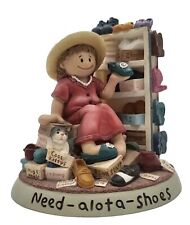 Zingle-Berry Need-Alota-Shoes #1018  Holly Berry Shoe Figurine picture