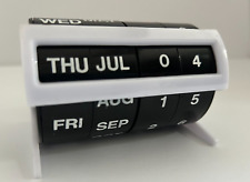 Vintage J.S.N.Y. Perpetual Date Desk Top Calendar White/Black plastic, 2 3/8