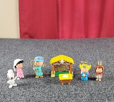 Peanuts Charlie Brown Deluxe Nativity Scene Christmas Figure Play Set Decoration picture