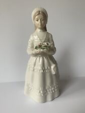 Vintage Nadal Spanish Porcelain Figurine Valencia Spain Bride, Communion picture