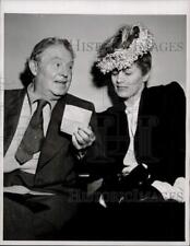 1946 Press Photo Actor William Farnum & wife at court in Los Angeles, California picture