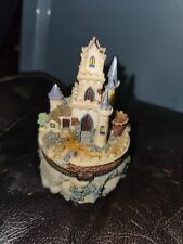 Vtg Direct Connections Hinged Castle Trinket Box. See Description picture
