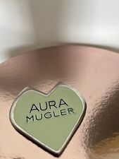 Mugler Aura magnetic badge picture