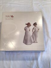 NAO BY LLADRO #7019 PRETTY AND SHY FIGURINE SET picture