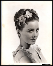 Hollywood Beauty JEANNE CRAIN STYLISH POSE 1940s STUNNING PORTRAIT Photo 628 picture