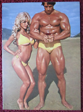 Magazine Photo, Full Page Pinup Clipping ~ ARNOLD SCHWARZENEGGER Beach Muscles picture