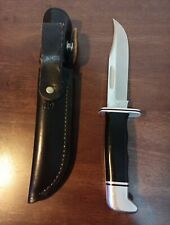 VINTAGE ORIGINAL BUCK HUNTING KNIFE 119 U.S.A With BLACK LEATHER SHEATH picture