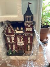 Dept 56 - Brighton School - Christmas in the City - 58876 - CIC picture