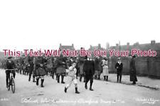 BF 1460 - Highlander Soldiers Leaving Bedford, Bedfordshire 1915 WW1 picture