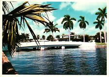 Vintage Postcard 4x6- Waterfront Homes, FL 1960-80s picture