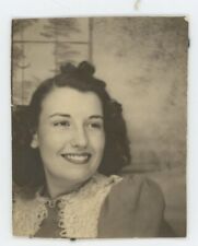 Vintage Photobooth Beautiful Woman Side Eye Glamour Big Smile Lace Bow 1940s picture
