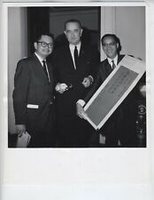 1964 ORIGINAL CHINESE HISTORICAL SOCIETY PRESIDENT LYNDON JOHNSON PHOTO VINTAGE picture