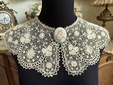 Antique Vtg Lace Collar-DAINTY ANTIQUE SCHIFFLI GUIPURE LACE COLLAR DRESS FRONT picture