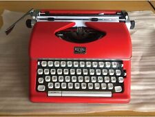 Royal 79120Q Classic Manual Typewriter (Red) picture
