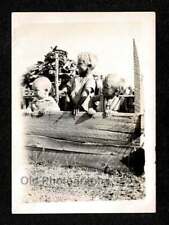 1933 RUSTIC WOODEN HOMEMADE KID CORRAL OLD/VINTAGE PHOTO SNAPSHOT- M303 picture