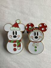 Disney Trading Pin - Mickey and Minnie Mouse Snowman Snowmen Set Of 2 picture