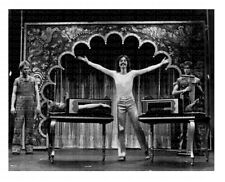 DOUG HENNING IN THE MAGIC SHOW ON BROADWAY 8x10 PUBLICITY PHOTO / Magician Photo picture