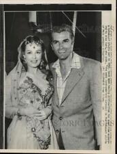 1952 Press Photo Arlene Dahl and Fernando Lames at Paramount studio - kfa00471 picture