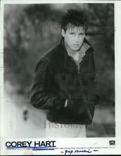 1985 Press Photo Pop music singer Corey Hart - hcp58264 picture