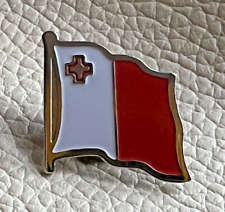 MALTA FLAG pin badge picture