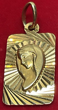 † VINTAGE 14k YELLOW GOLD MOTHER MARY 3D RAISED PENDANT CHARM 1 1/16