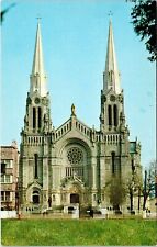 La Basilique Basilica Ste Anne Beaupre Quebec Canada CA Postcard Montreal UNP picture
