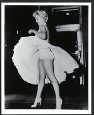 MARILYN MONROE ACTRESS SEXY LEGS FAMOUS STUNNING VINTAGE ORIGINAL PHOTO picture