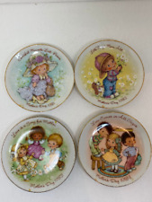 Set of 4 Avon Mother's Day Collector Plates 1981-1984 picture