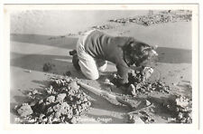 Seaside Oregon GET THAT CLAM Woman Digging On Beach RRPC Vintage OR Postcard picture