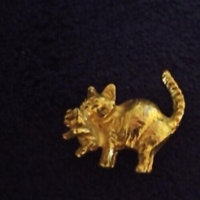 CAT holding kitten figurine. SOLID. 24k gold plated. 2 x1 inch. Cute tiny CATs. picture