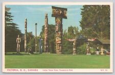 Victoria BC Canada, Indian Totem Poles Thunderbird Park, Vintage Postcard picture