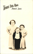 MIDGET FAMILY real photo postcard rppc THREE DEL RIOS SPAIN 1940s circus dwarfs picture