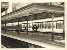 1950s or 60s photo of south kensington station picture