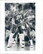 1988 Press Photo NBA Los Angeles Lakers Guard/Forward Michael Cooper - snb7105 picture