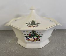 Rare Nikko CHRISTMASTIME Octagonal 2-qt Round Covered Casserole Japan picture