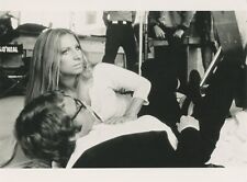 Barbra Streisand and Ryan O'Neal in What's Up Doc  A07 A0762 Original Photo picture