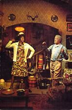 Movie Land Wax Museum-CA-Fred Sanford-Aunt Esther square off battle-Postcard M9 picture