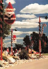 Frankenmuth MI, Bronner's Christmas Wonderland Decorated Lights Vintage Postcard picture