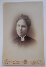 CIRCA 1890s CABINET CARD RICHARDSON Of GORGEOUS LADY SPARTA WISCONSIN picture