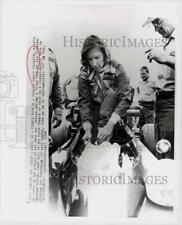 1976 Press Photo Rookie Janet Guthrie prior to trial run at the Trenton Speedway picture