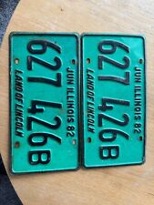 1982 Illinois truck license plate pair picture