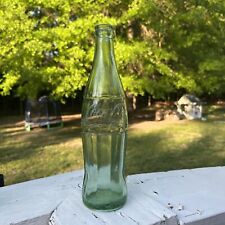 VINTAGE Coca-Cola Coke 10 oz. Green Bottle 1961 GREAT CONDITION picture