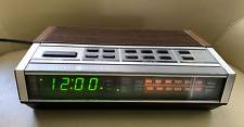 Vintage General Electric GE Woodgrain Clock Radio Model No. 7-4652A TESTED WORKS picture