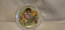 Set Of 2 Avon Mothers Day Plates 1983 & 1984, 5