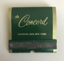 The Concord Kiamesha Lake NY New York Vintage Matchbook Full Unstruck Green Gold picture