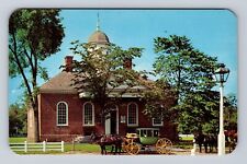 Williamsburg VA-Virginia, Old Courthouse, Vintage Postcard picture