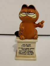 Vntg. Porcelain Garfield Enesco Figurine Pedestal 1981 “Life is Like A Hot Bath” picture