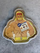 1992 Hulk Hogan WWF Superstars Wilton Cake Pan Un-Used Rare Vintage WWE picture